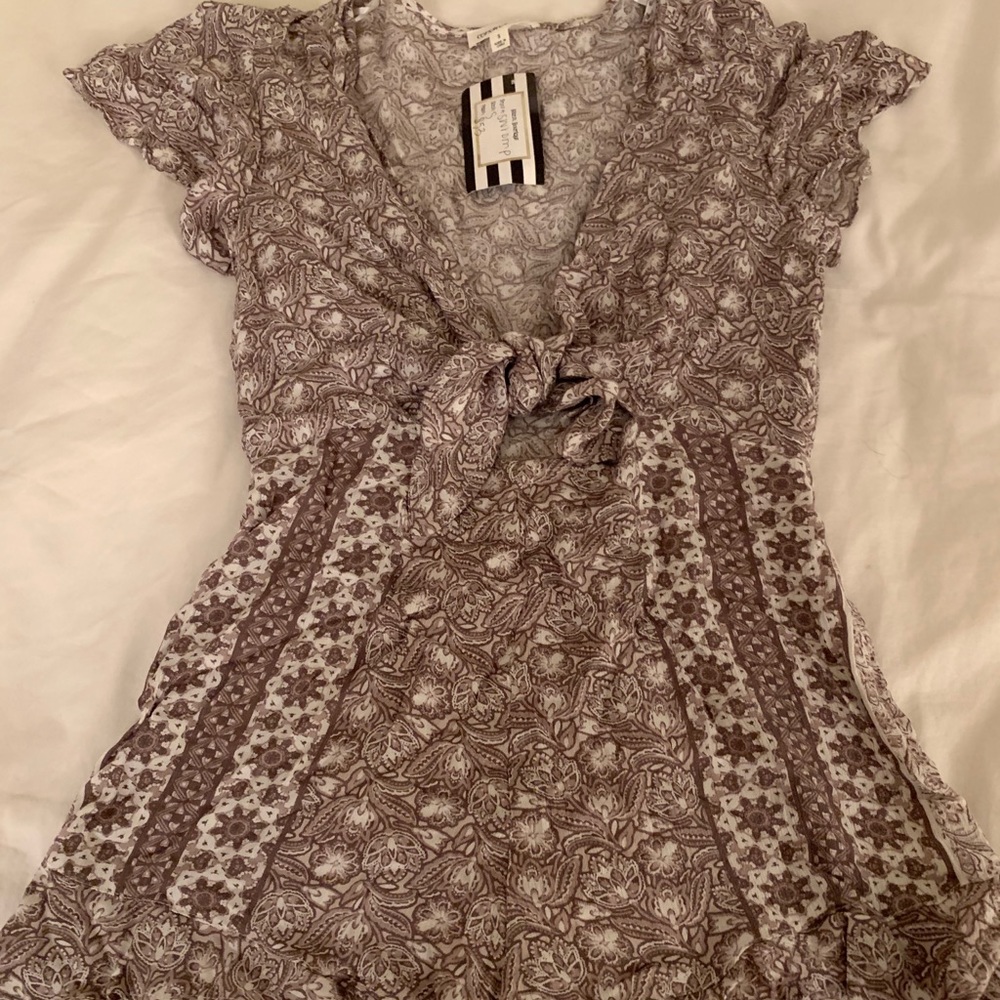 Short sleeved romper with front tie